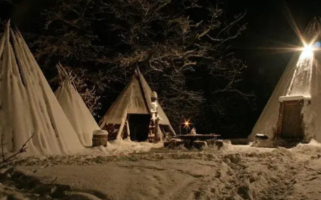 Raudsilla Entertainment Complex