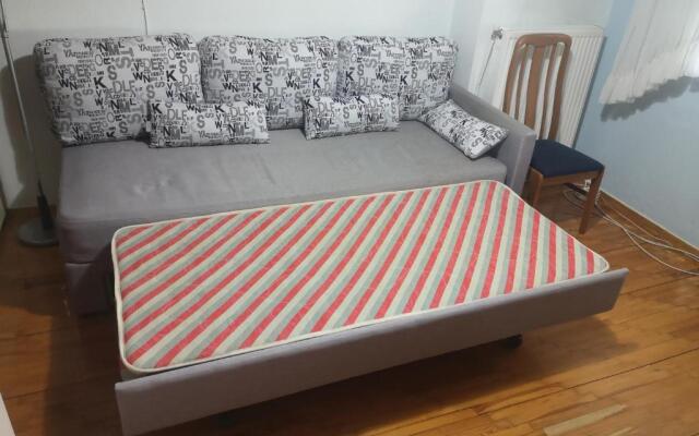Comfortable Apartment in Kato Toumpa