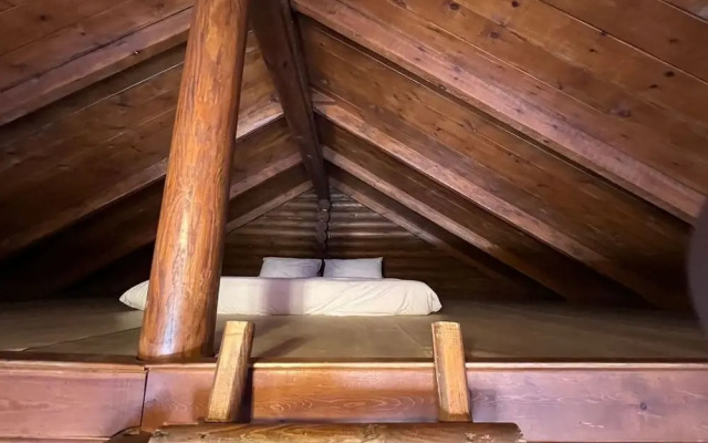 Wood Hills Hotel & Resort