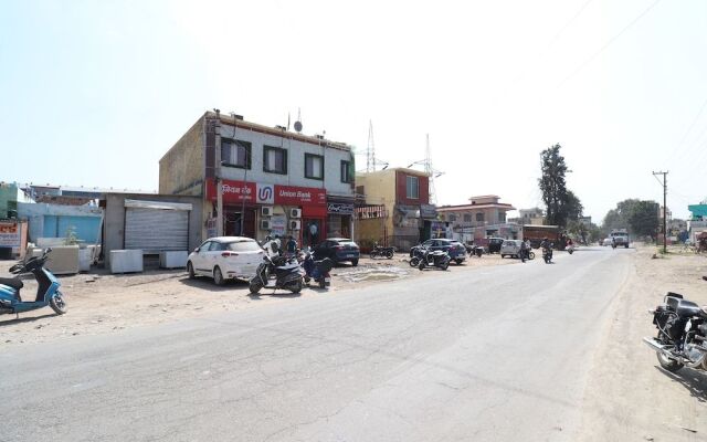 Oyo 22298 Mannat Farms