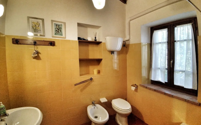 Agriturismo Casa Greppo - Il Mandorlo