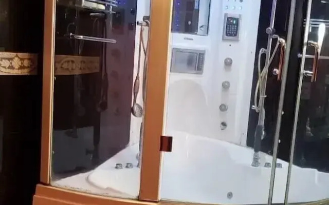 Spacious & Comfortable Penthouse in DR