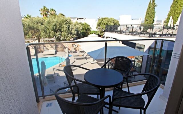 Queen Residence & Apart Hotel