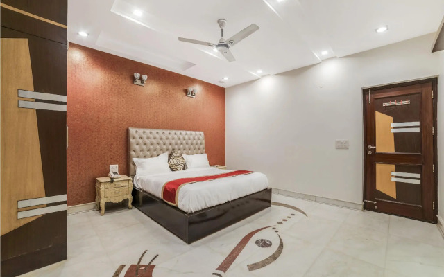 OYO 14231 Santosh Residency