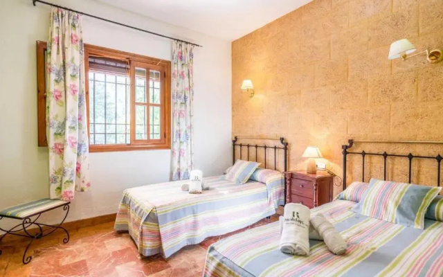 Casa Huerta El Fontanarillo Montemayor by Ruralidays