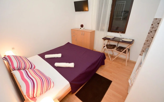 Apartments Risan Center
