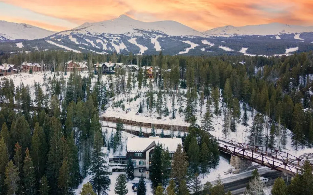 Breckenridge Boutique Hotel