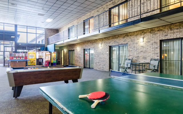 Quality Inn & Suites Salina