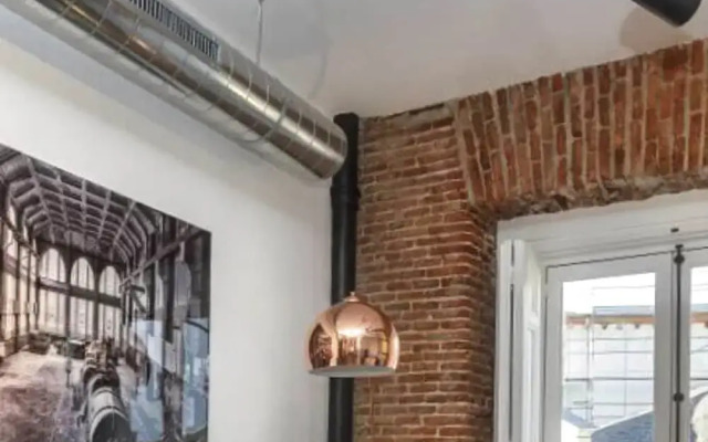 Espectacular Piso de Diseño Junto al Palacio Real