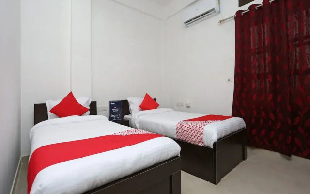 OYO 10912 Nirman Residency