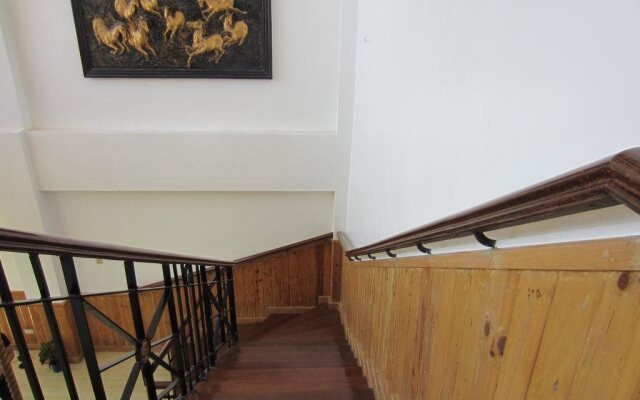 Chateau Beatrice Bed & Breakfast