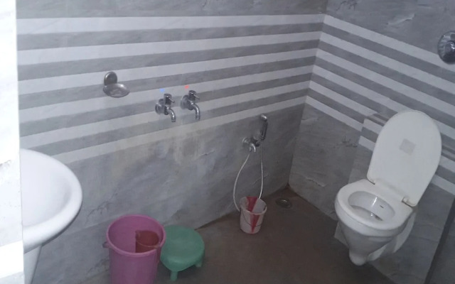 Hotel Kaustubh