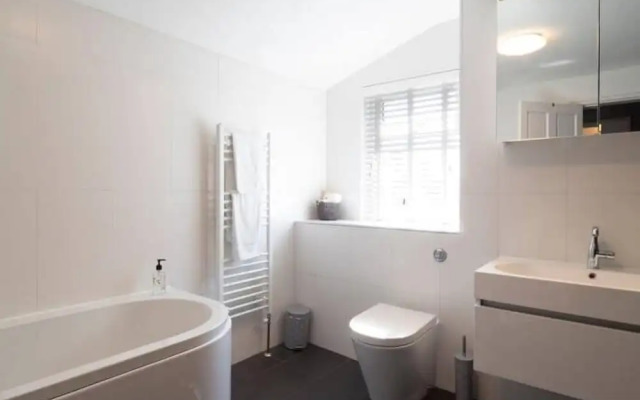 Host Stay Herbert Road