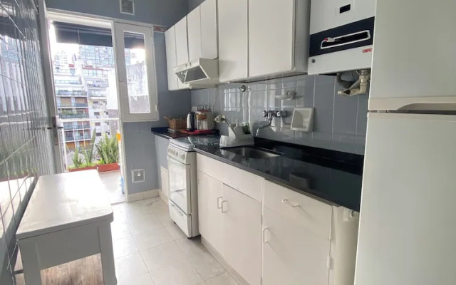 RentUp-Elegancia con balcón. Recoleta