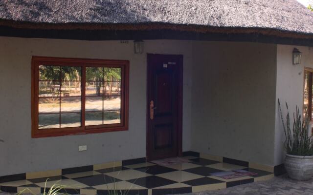 Acamms Gardens Lodge Mongu