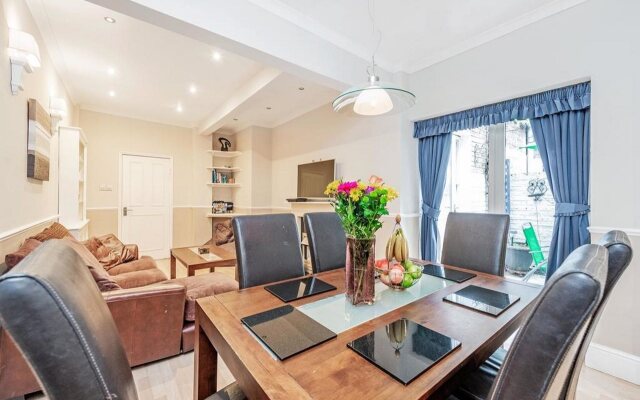 Castletown House Apartments