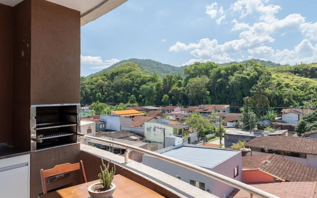 Apt w/ BBQ Near the Waterfront Ubatuba-sp Cdv042
