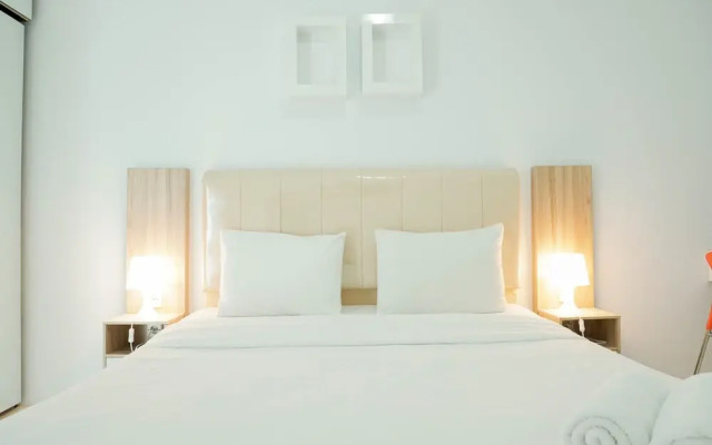 Simply Strategic and Homey Studio Signature Park Tebet Apartment
