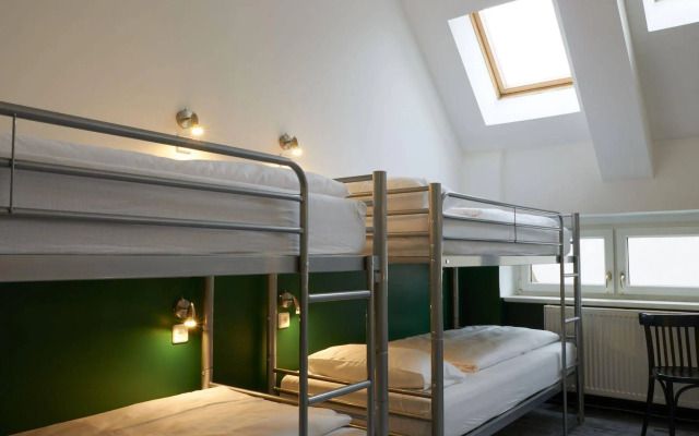 Ballhaus Berlin Hostel