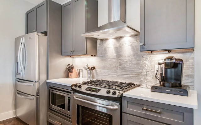 Nashville - 1015 D NEW OWNER