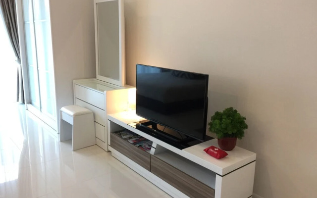 Summer Suites KLCC by Stayshare Homes
