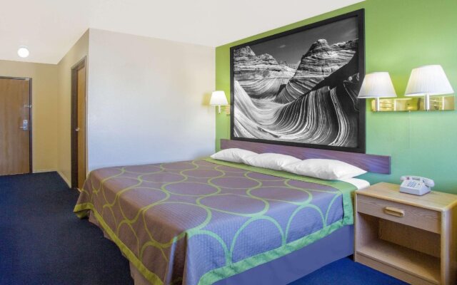 Super 8 by Wyndham Vernal UT