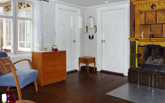 5 Person Holiday Home in Kalvsvik