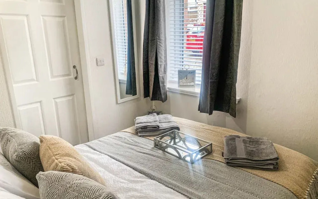 The Rosebery Retreat By The Castle 1-bed Apartment