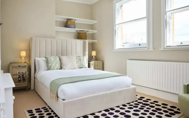 The Earl's Court Hideout - Lovely 4bdr House With Garden