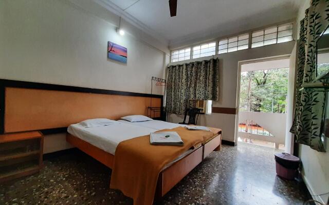 Hotel Ashray Residency