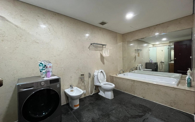 Vinhomes Royal City Luxury Apartment 3 Br