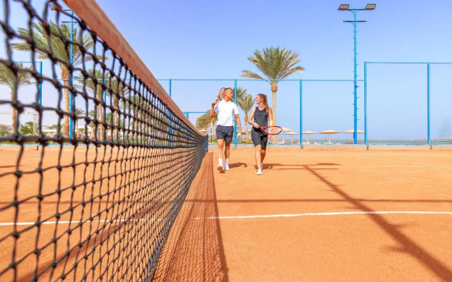 Pickalbatros Royal Moderna Sharm & Aqua Park