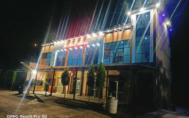 Pop Hotel Brijwasi Inn