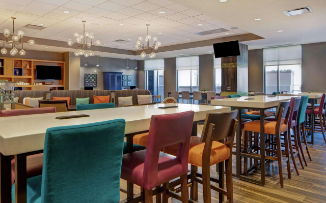 Home2 Suites by Hilton Charlotte Uptown, NC