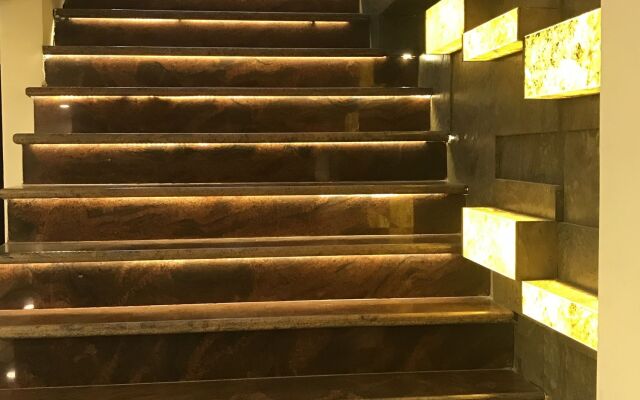 Hotel Gauranga Nearest New Delhi Railway Station