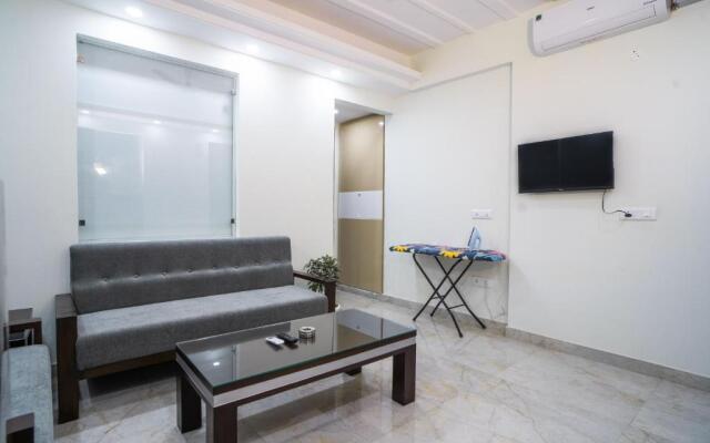 The Lodgers 1 BHK Serviced Apartment Golf Course Road Gurgaon