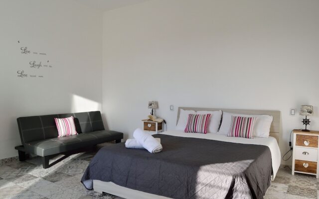 3807 VM - Mono Terra by Barbarhouse