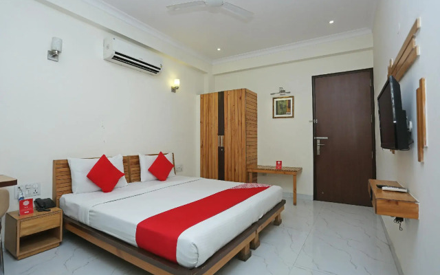 Capital O 325 Hotel Silver Star