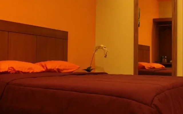 Nirvana Guest House at Wahid Hasyim