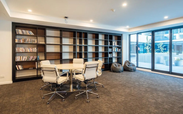 Elements on Elizabeth-Pool,Gym,Sauna,Cinema