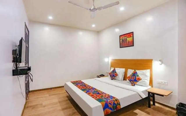 Hotel Yellow Chilli