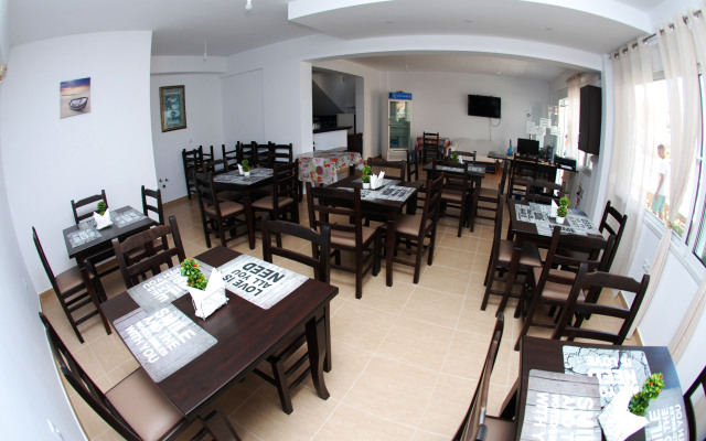 Eleana Apartments