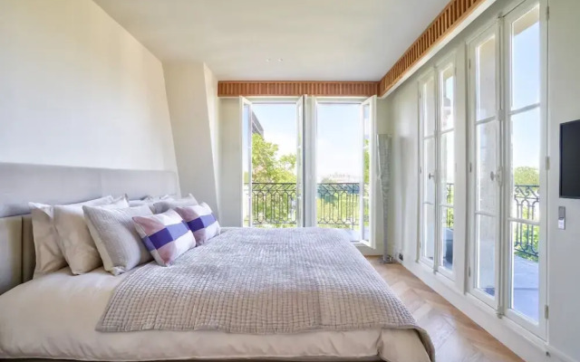Exceptional Duplex - 4bed/8p - Eiffel Tower View