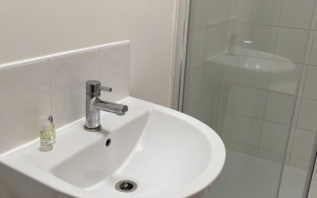 Luxurious Luton Town Centre Studio Apartment