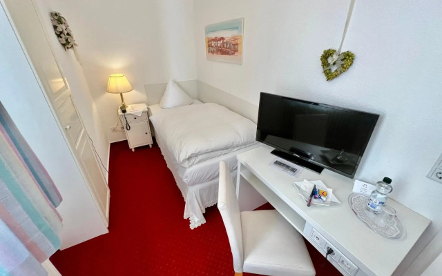 Hotel Alpha
