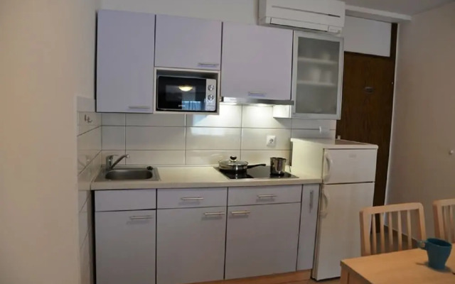 Forna - Free Parking - A1