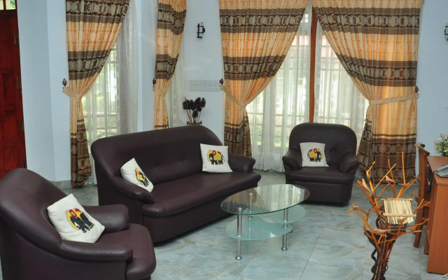 Shadow Inn Guest House