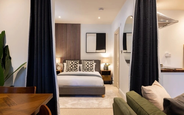 The Elephant Castle Hideaway - Stunning 1bdr Flat With Patio