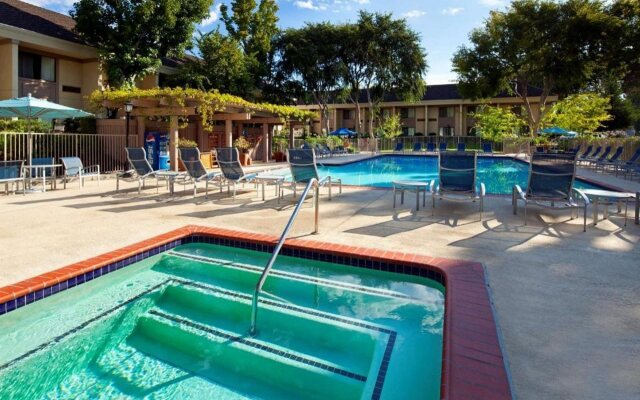 Treehouse Hotel Silicon Valley