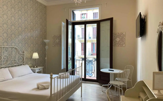 Lumine Suites Barcelona Hostal